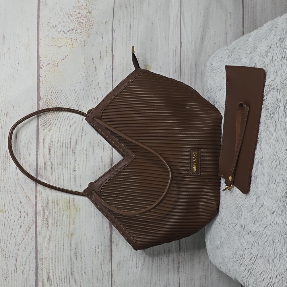 Fashion & Bag Brown Shoulder Bag NWOT